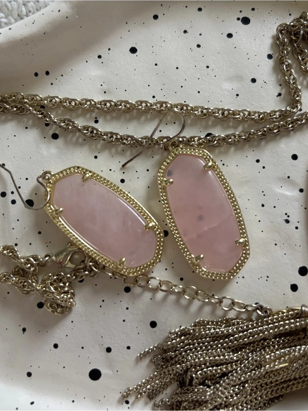 Kendra Scott Gold-Tone Rose Quartz Pink Pendant Necklace and Tassel Earrings Set